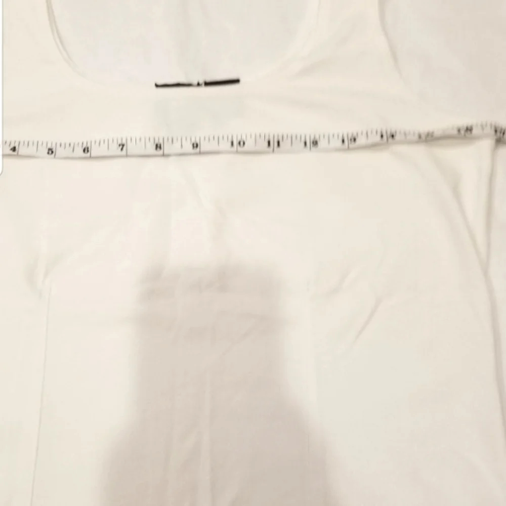 Worth White Mostly Cotton Classic "Must Have" Summer Tank Top - Picture 4 of 9